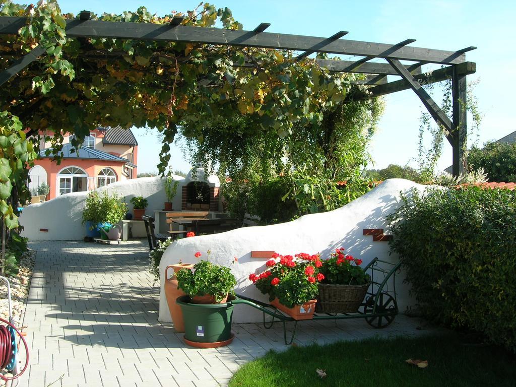 Appartement Sekt & Wein - Walter Klein à Illmitz Extérieur photo
