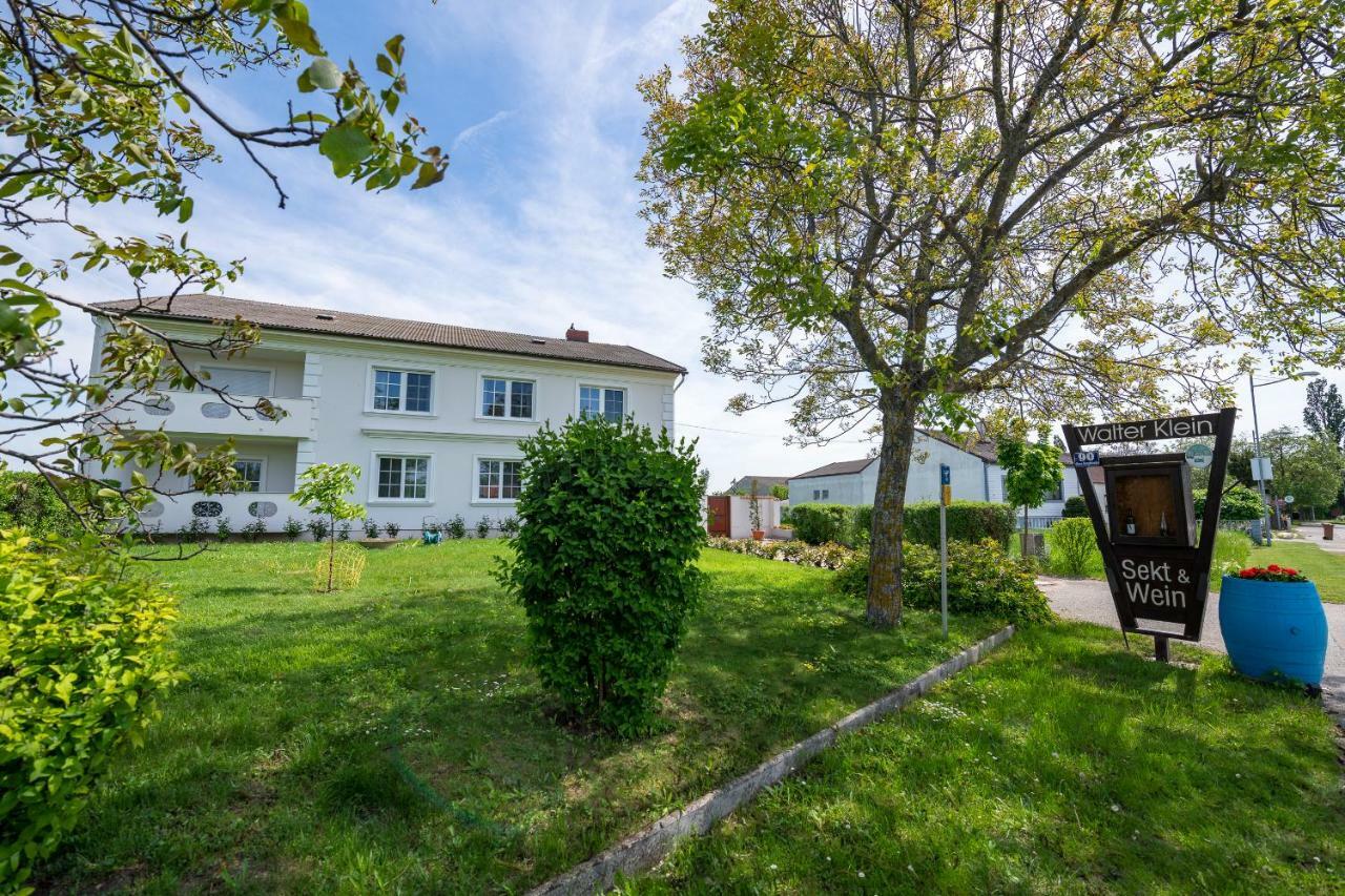 Appartement Sekt & Wein - Walter Klein à Illmitz Extérieur photo